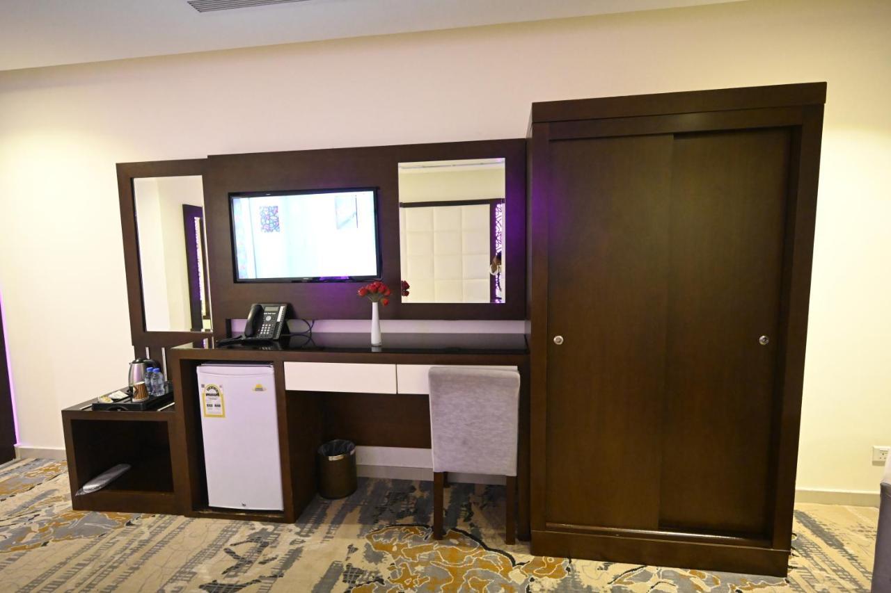 Aster Hotel Jiddah Esterno foto